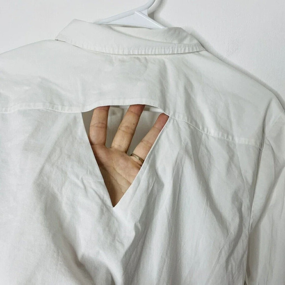 Chicos Button Up Shirt Womens Sz 3 Cut-Out White Minimalist Business Casual - Picture 4 of 12